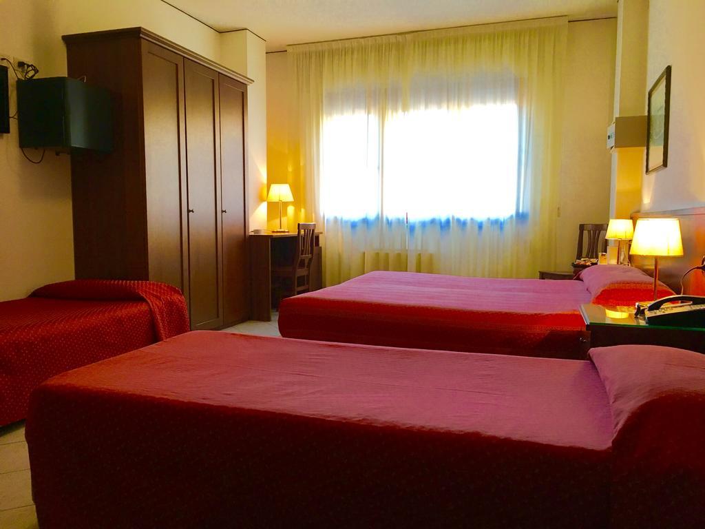 Hotel Caldin'S Κιότζα Εξωτερικό φωτογραφία