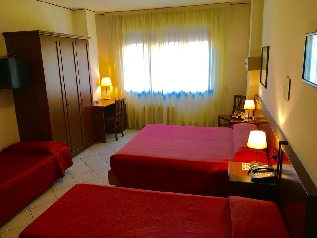 Hotel Caldin'S Κιότζα Εξωτερικό φωτογραφία